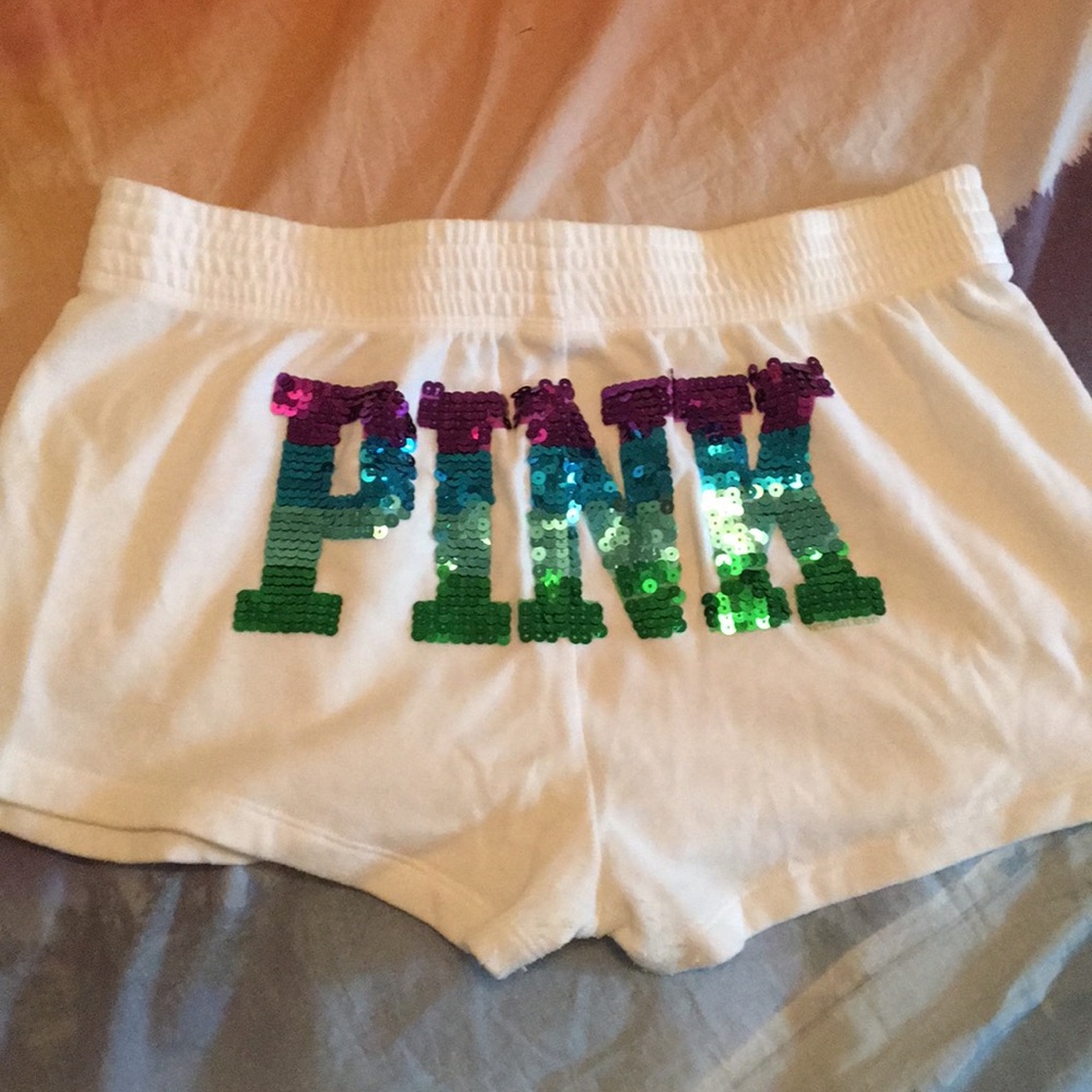 PINK VS Shorts